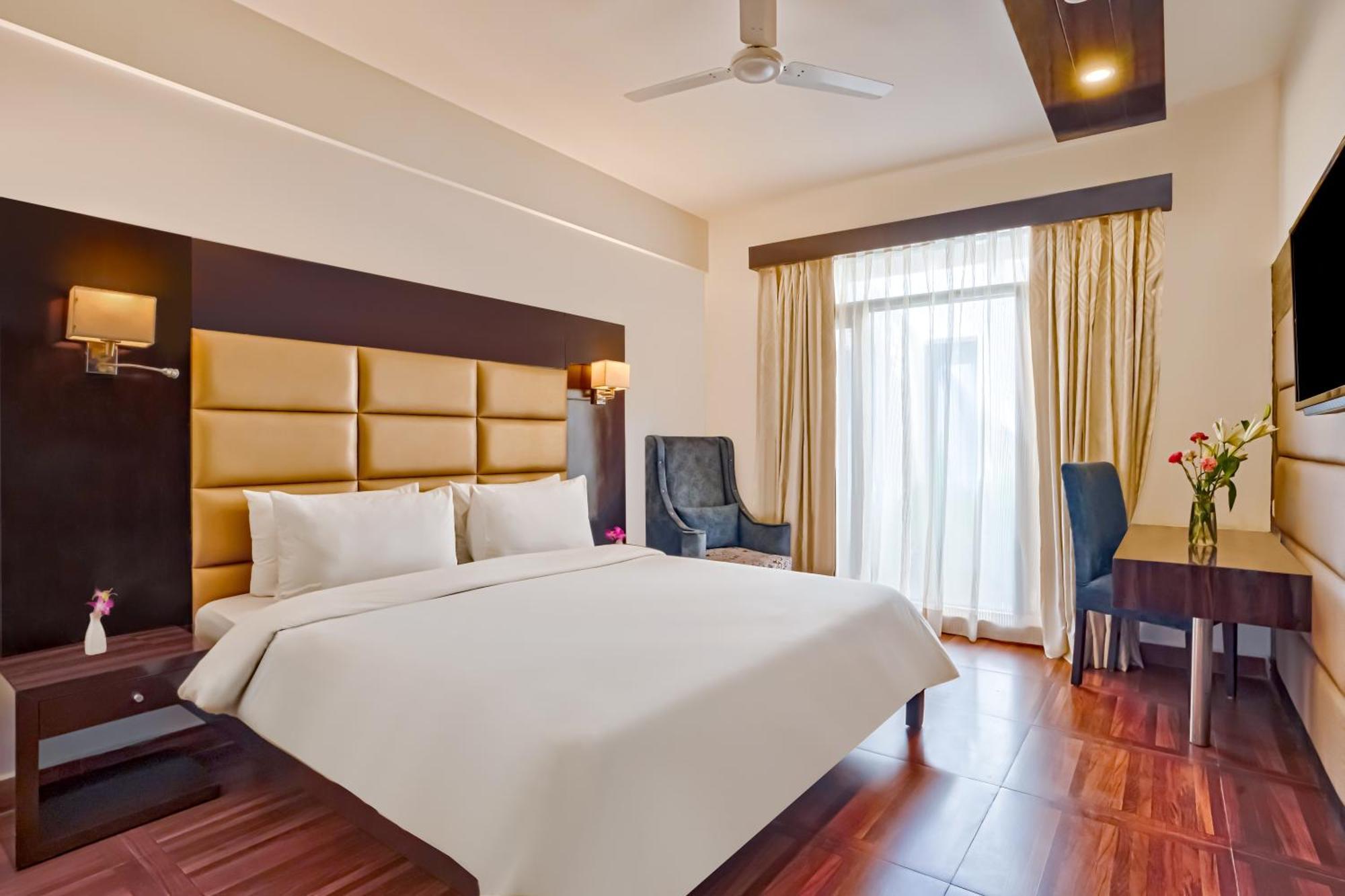 Country Inn Goa Varca Beach - 2 Minutes Walk To The Beach エクステリア 写真